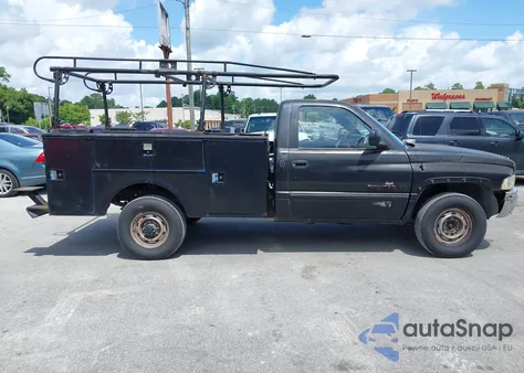 2001 Dodge Ram 2500 St из США, поврежденный, VIN 3B6KC26Z71M555242